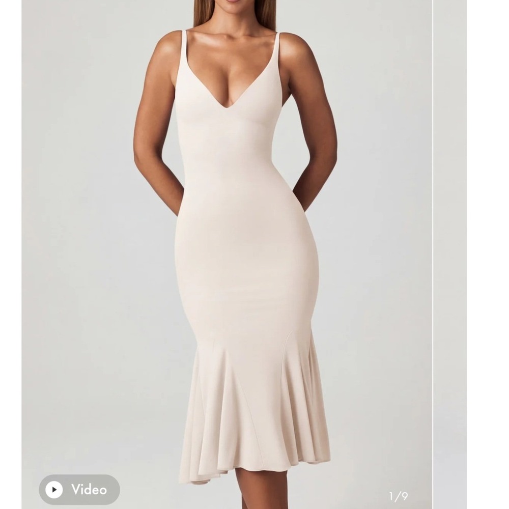 Oh Polly Elowen Ivory V-Neck Godet Midaxi Dress Size 6 NEW Bridal Spring